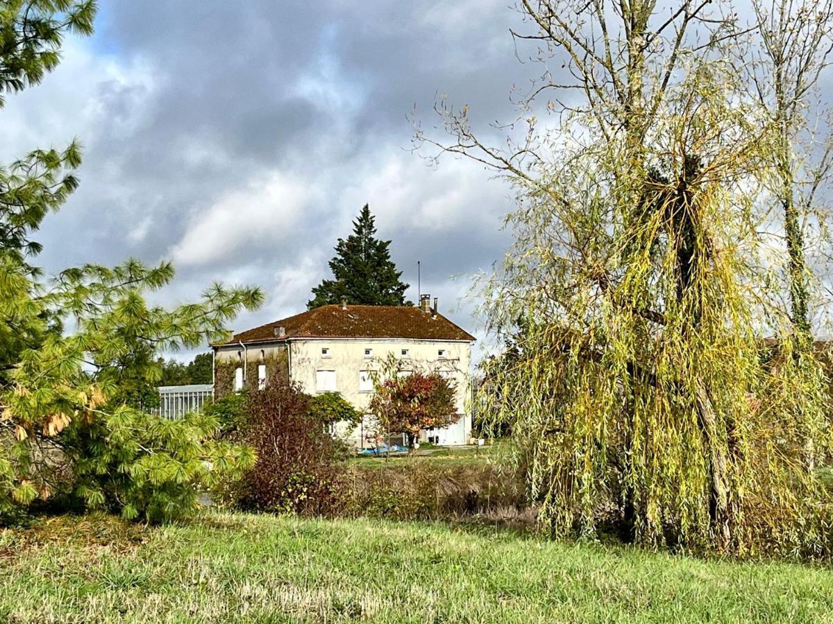 Le Parc De Gouts Villa Aiguillon Eksteriør bilde