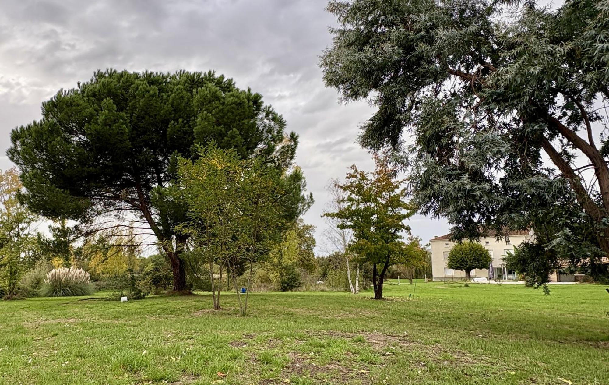 Le Parc De Gouts Villa Aiguillon Eksteriør bilde